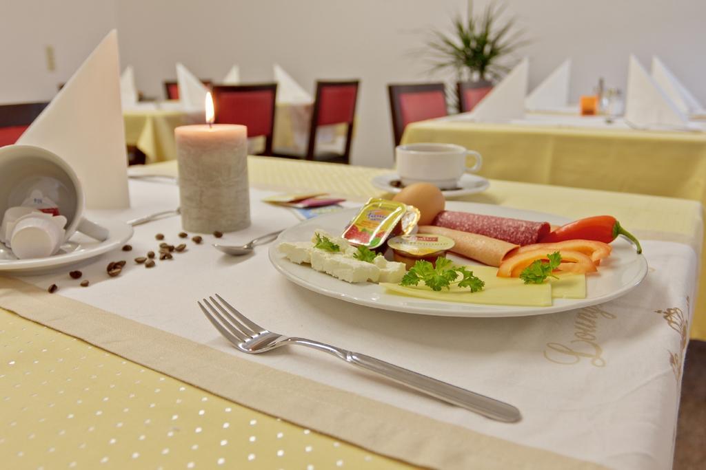 Hotel Ganita Weil Am Rhein Exteriör bild