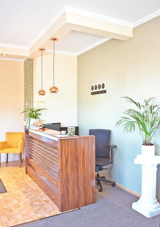 Hotel Ganita Weil Am Rhein Exteriör bild